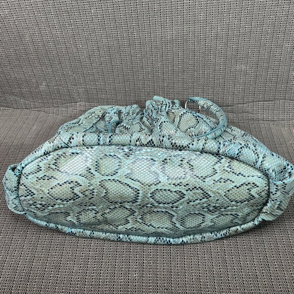 Charming Charlie Blue Snake Print Shoulder Bag With Scrunched Design - Picture 7 of 10